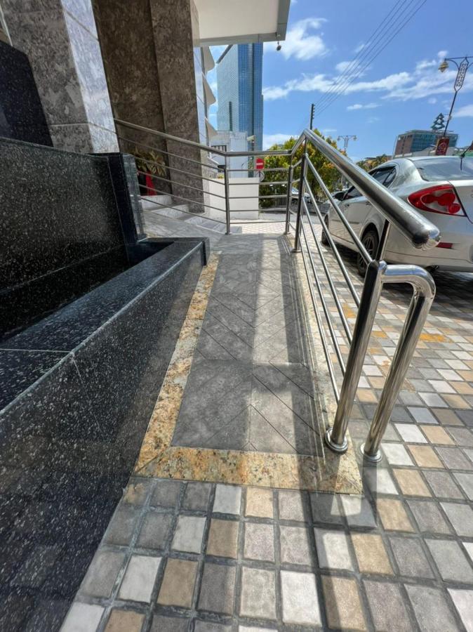 Nova Hotel Мири Екстериор снимка