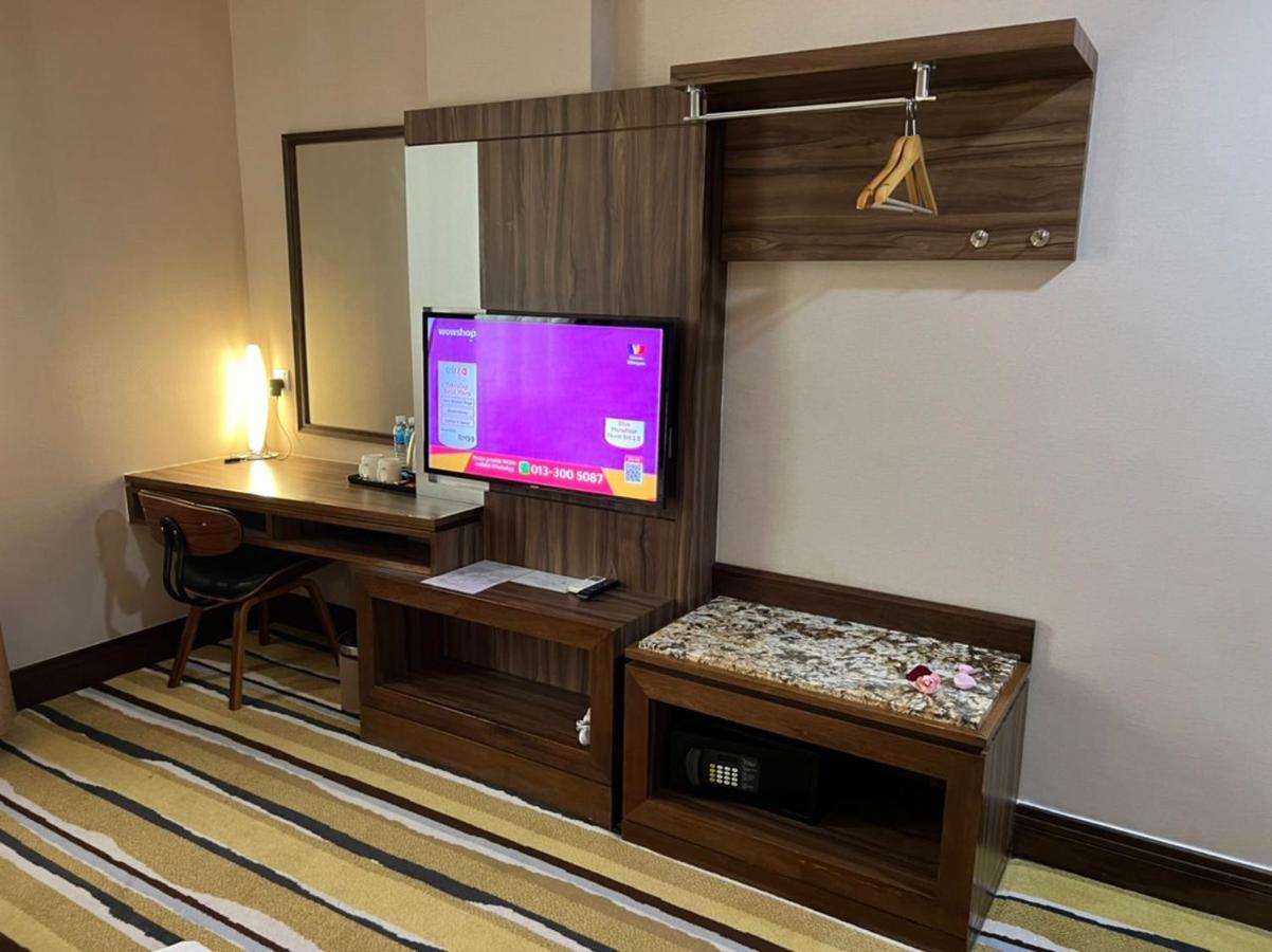 Nova Hotel Мири Екстериор снимка