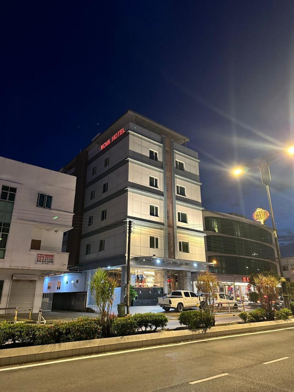 Nova Hotel Мири Екстериор снимка